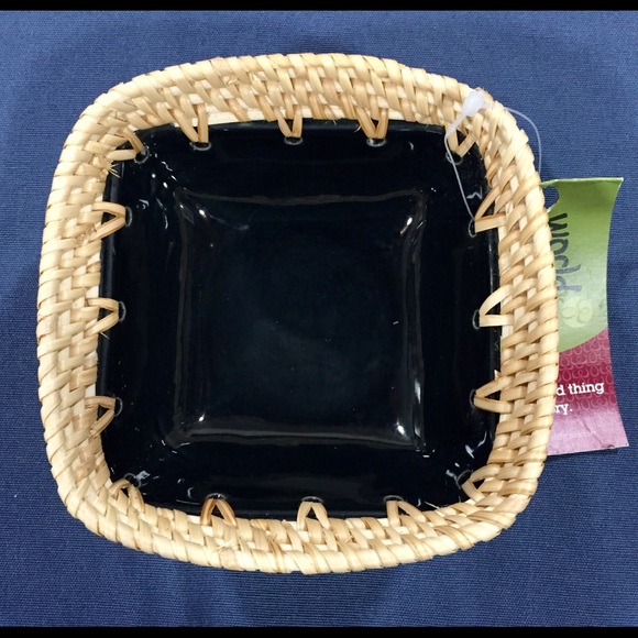 3 Decorative Ceramic Bowls by " World of Good" - Picture 1 of 10